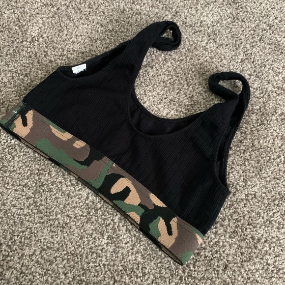 Camo Bra - Picture 3 of 6